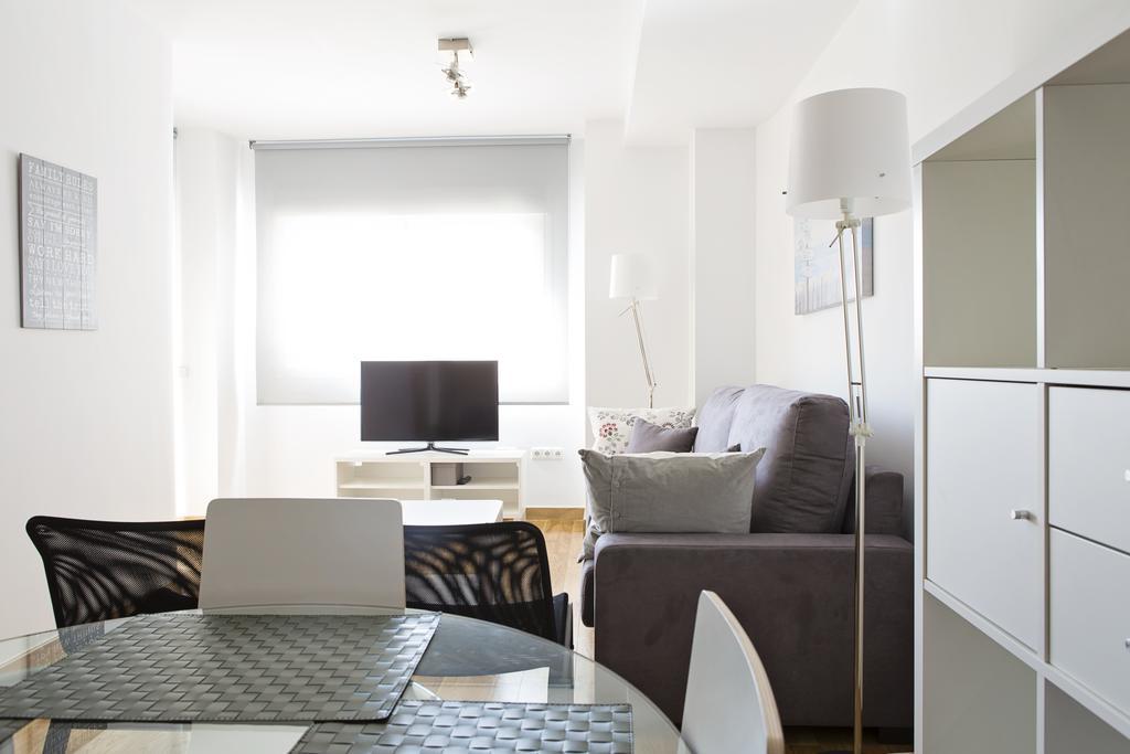 Suncity Flat Canovas Malaga Room photo